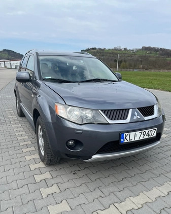 Mitsubishi Outlander cena 28900 przebieg: 227161, rok produkcji 2009 z Dobra małe 137